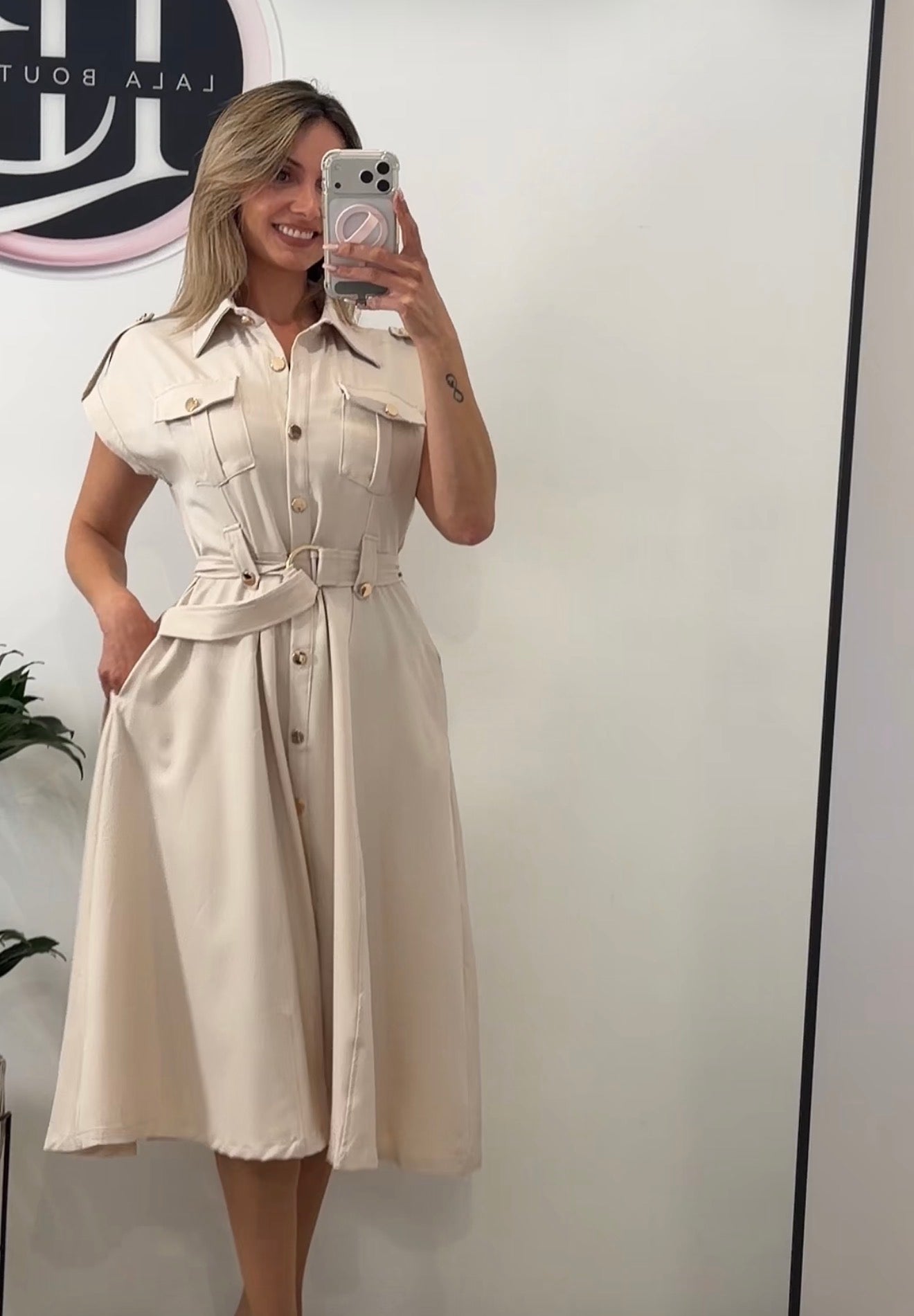VESTIDO EXCLUSIVO BEIGE