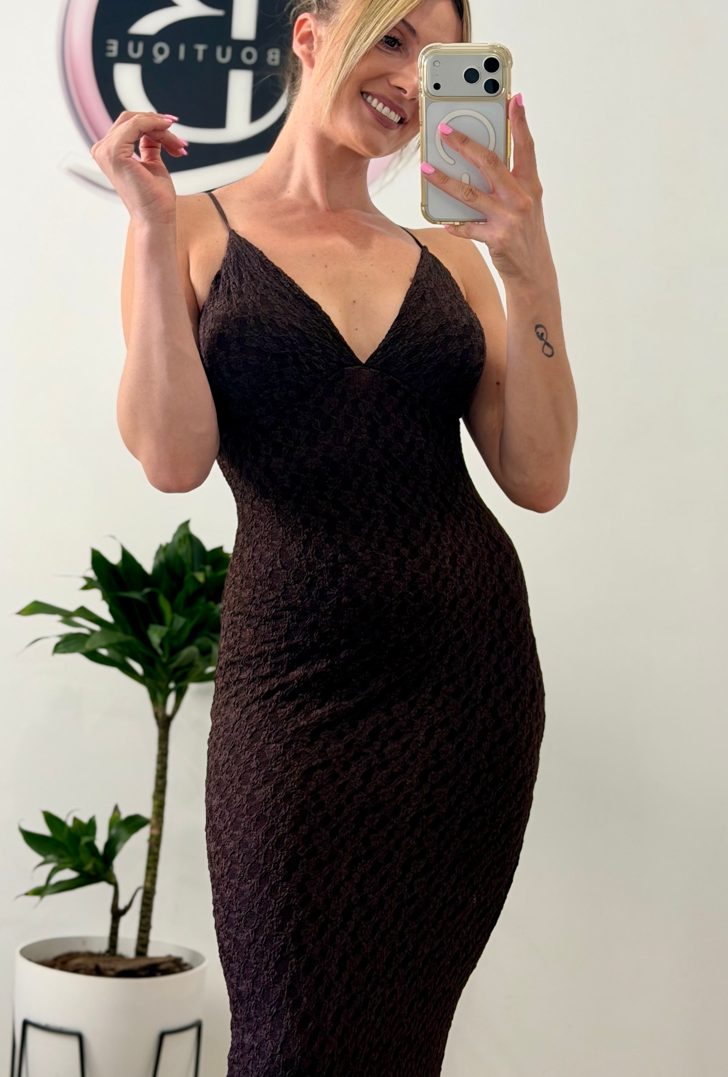 VESTIDO ENCAJE MARRÓN CHOCOLATE