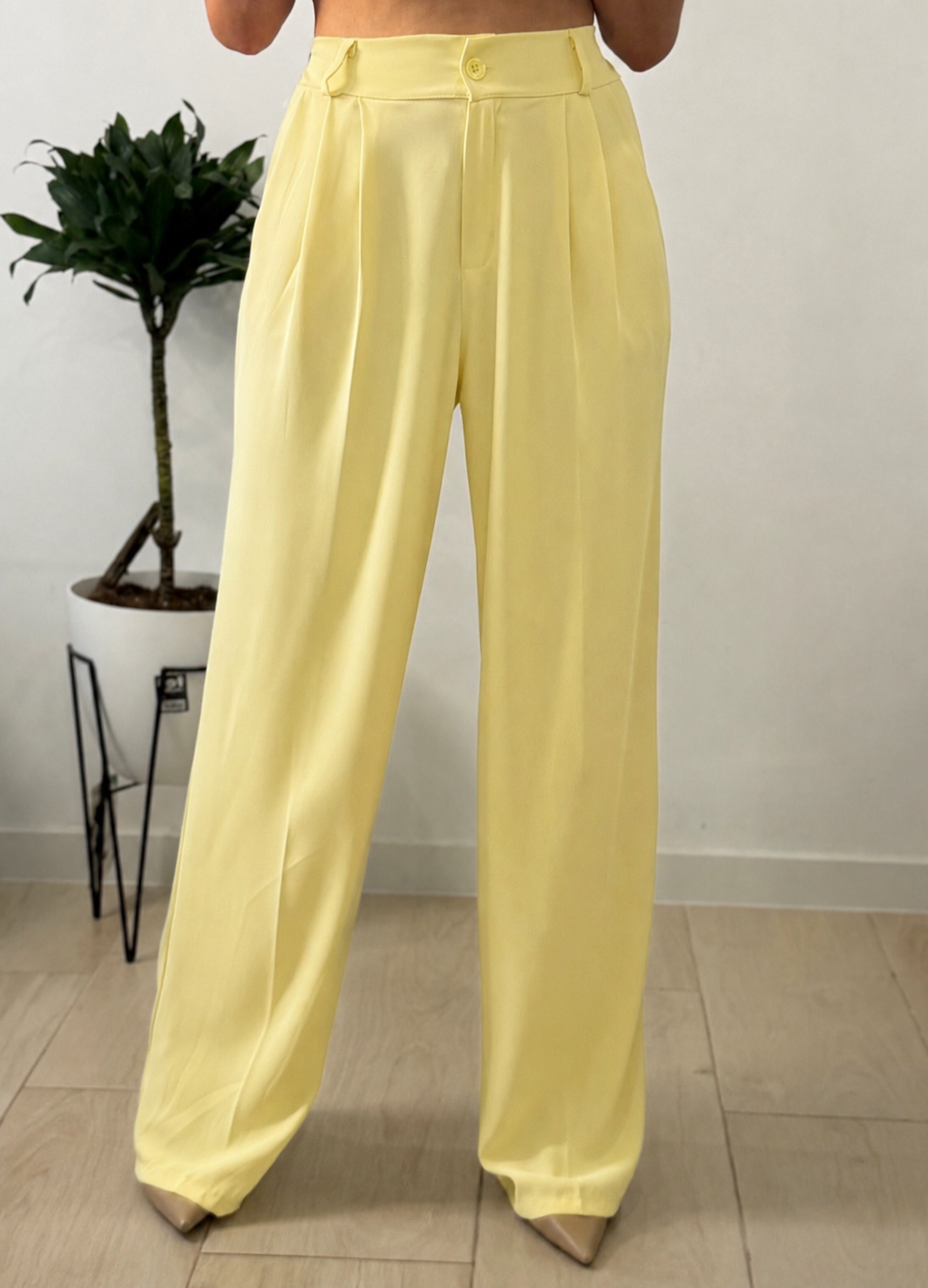 PANTALÓN FLUIDO AMARILLO