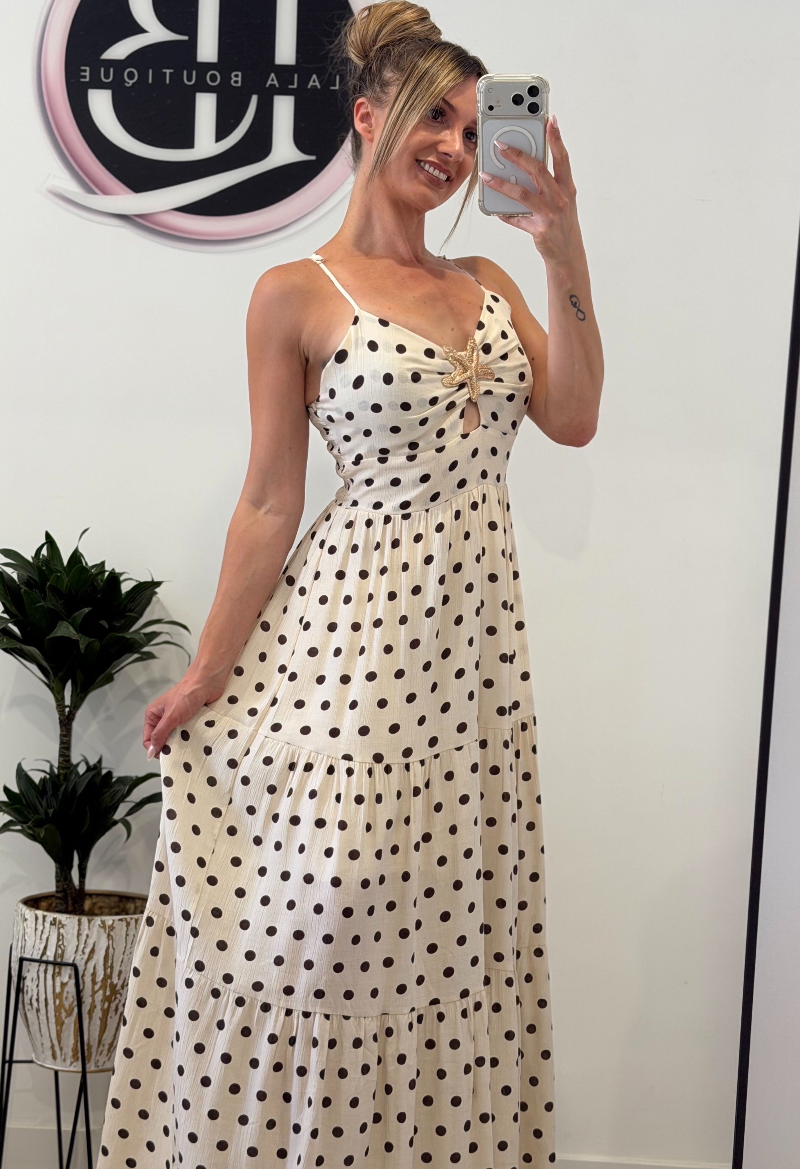 VESTIDO BEIGE CON LUNARES MARRONES