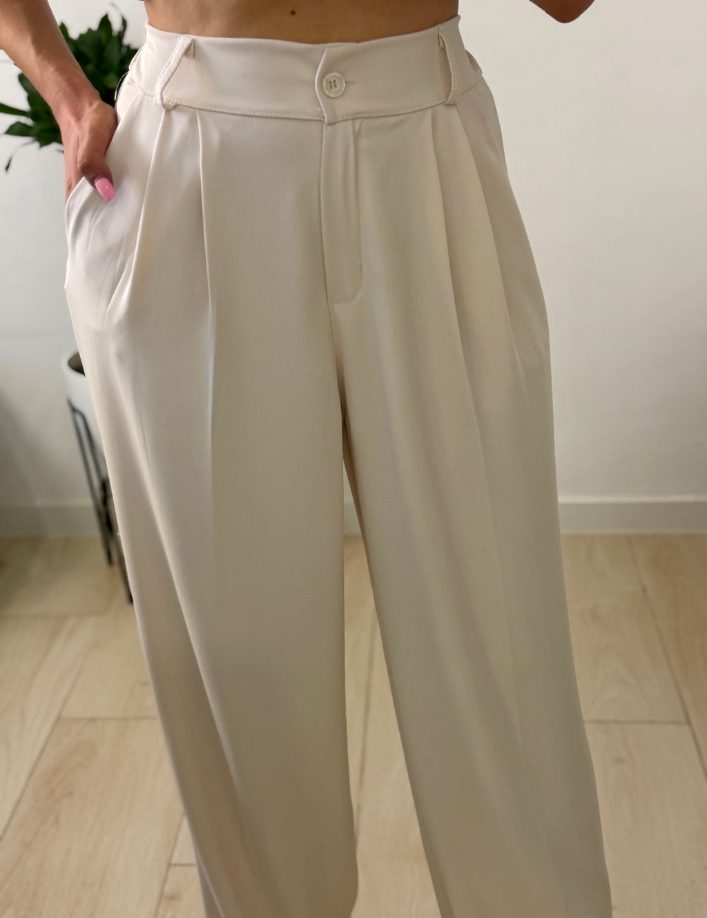 PANTALÓN FLUIDO BEIGE