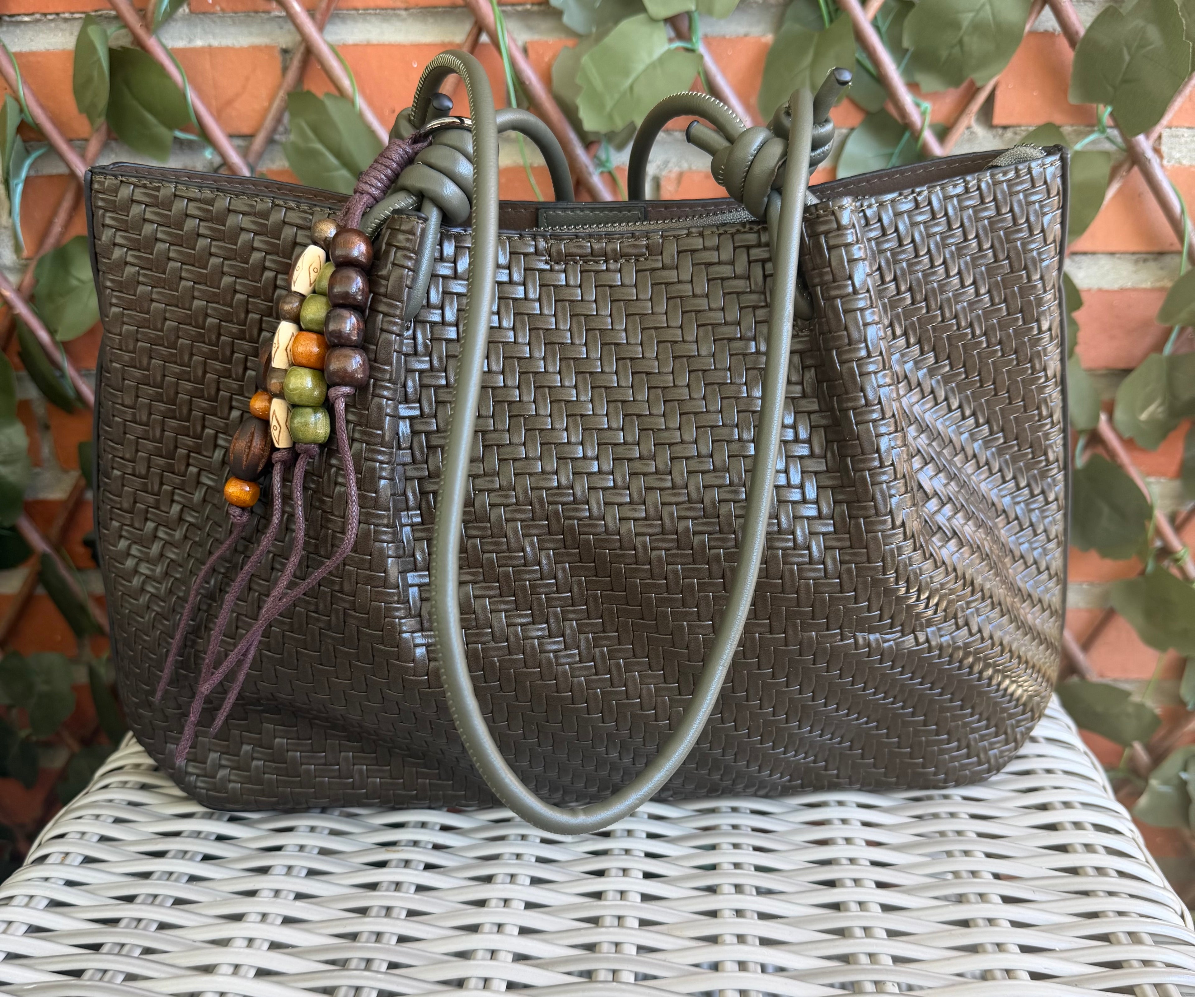 BOLSO TRENZADO VERDE OLIVA