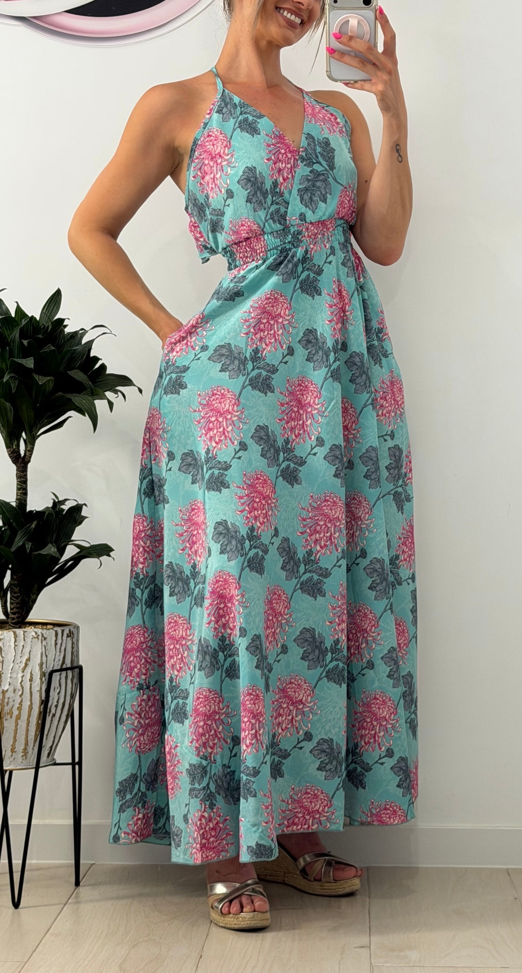 VESTIDO TROPICAL BOLSILLOS