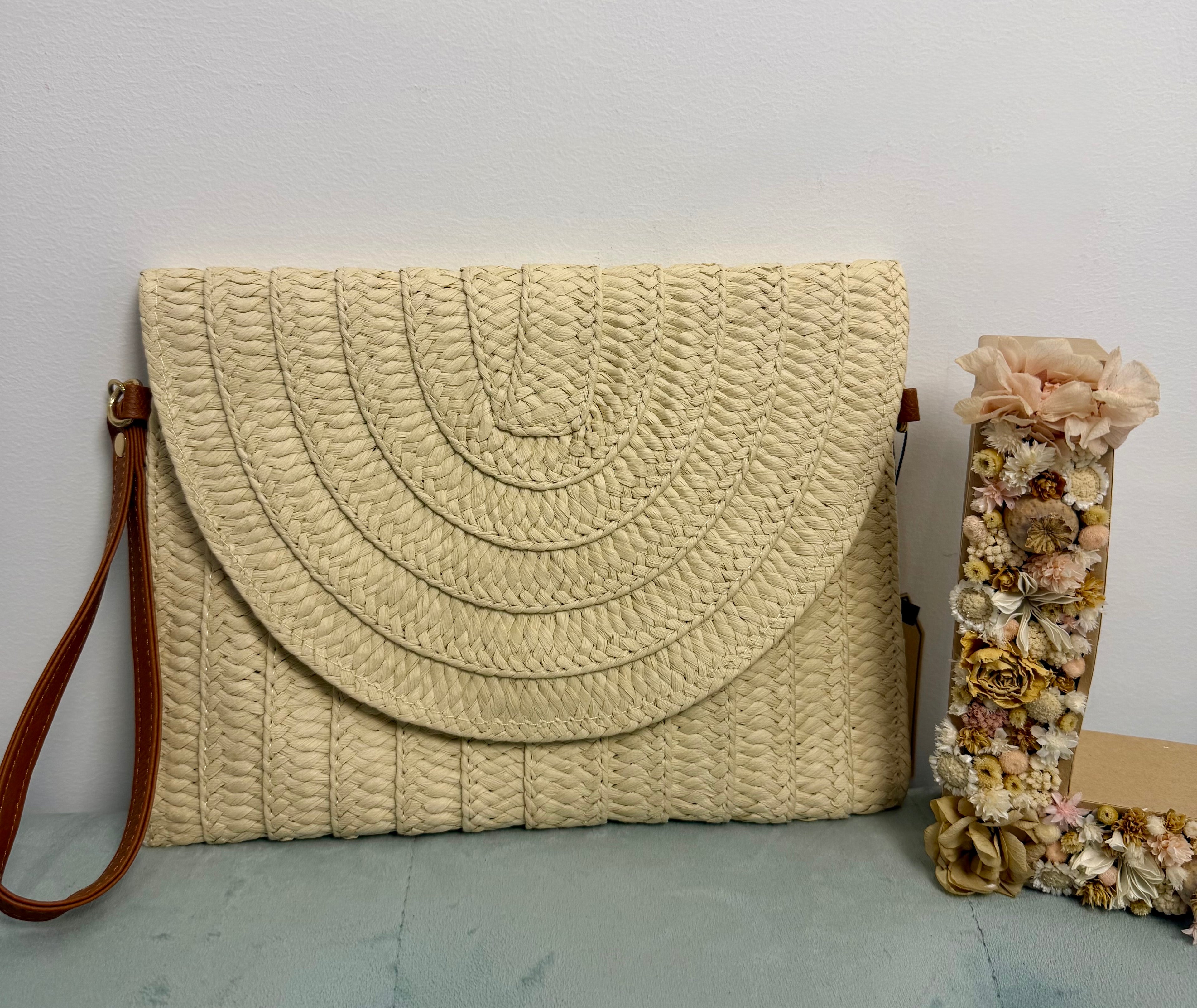 BOLSO RAFIA BEIGE