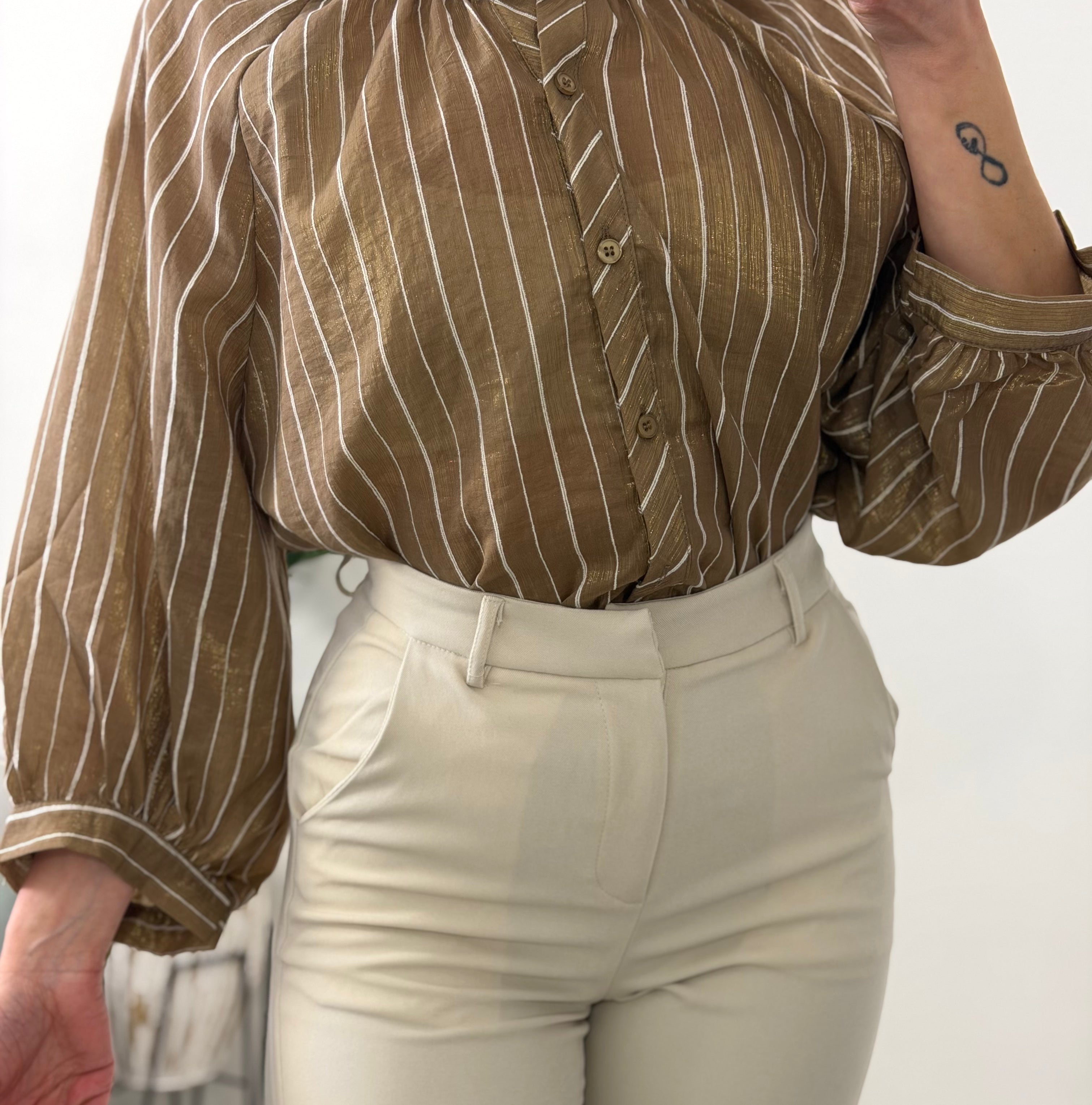 CAMISA FLUIDA RAYAS, MARRÓN