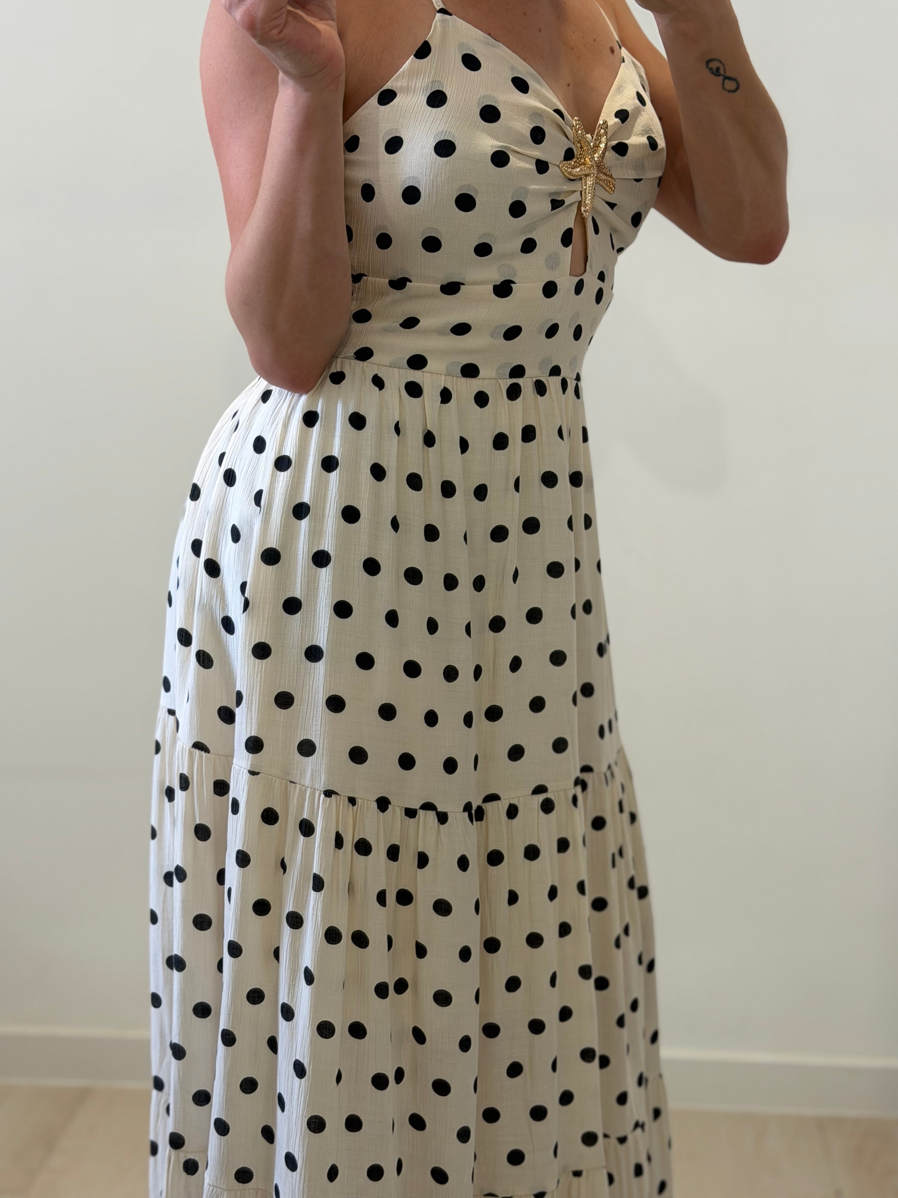 VESTIDO BEIGE CON LUNARES OSCUROS