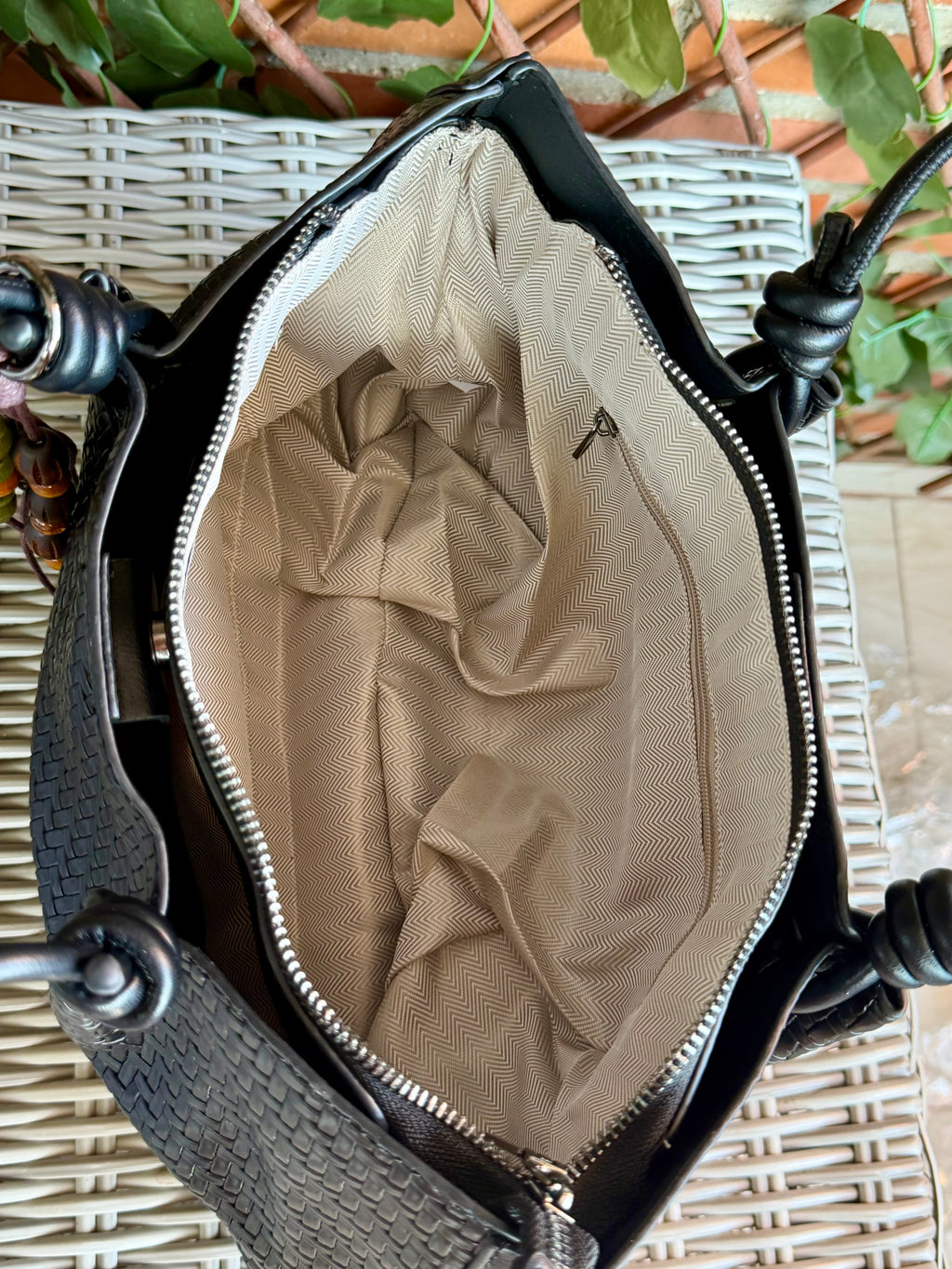 BOLSO TRENZADO OSCURO