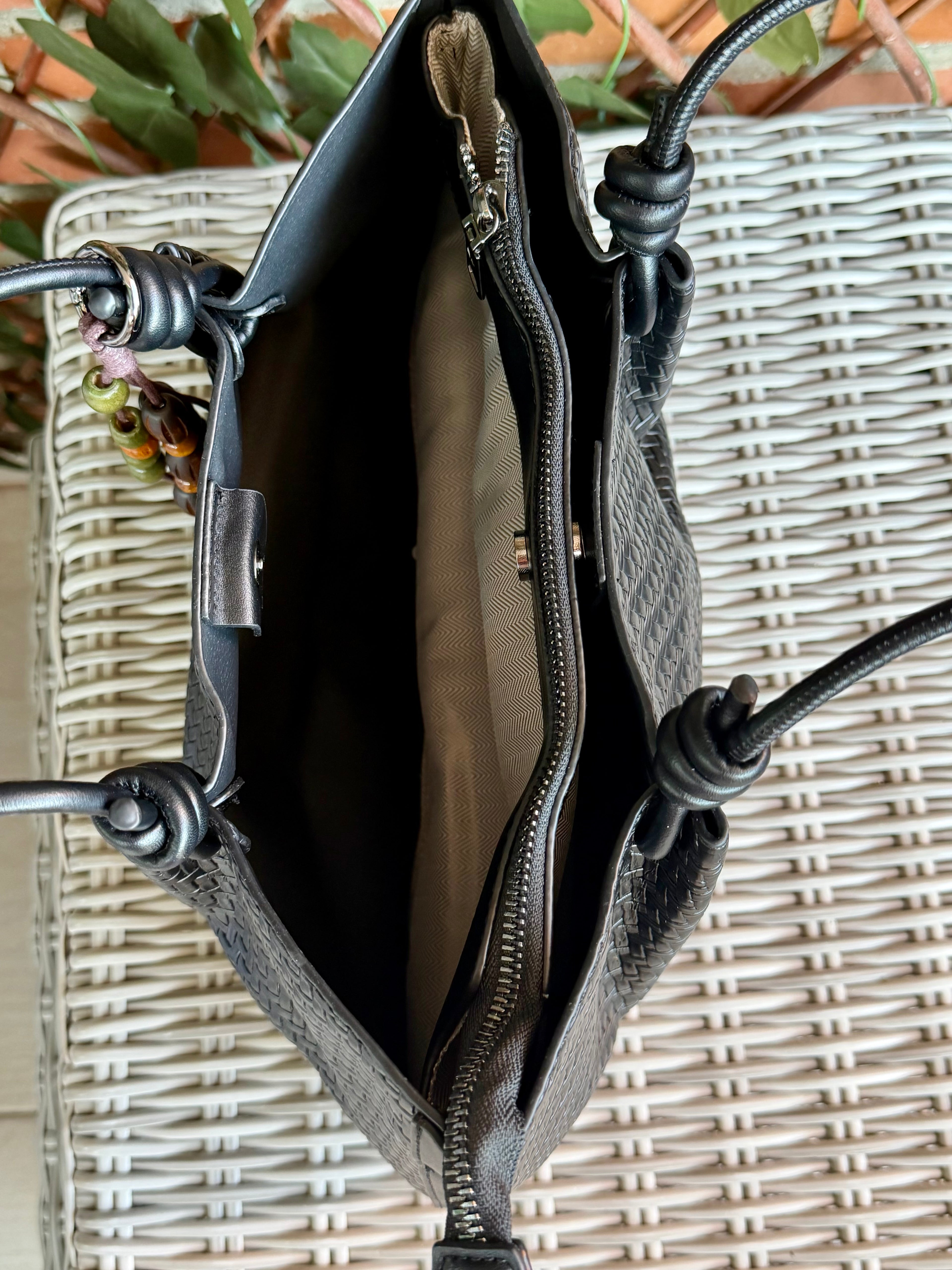 BOLSO TRENZADO OSCURO