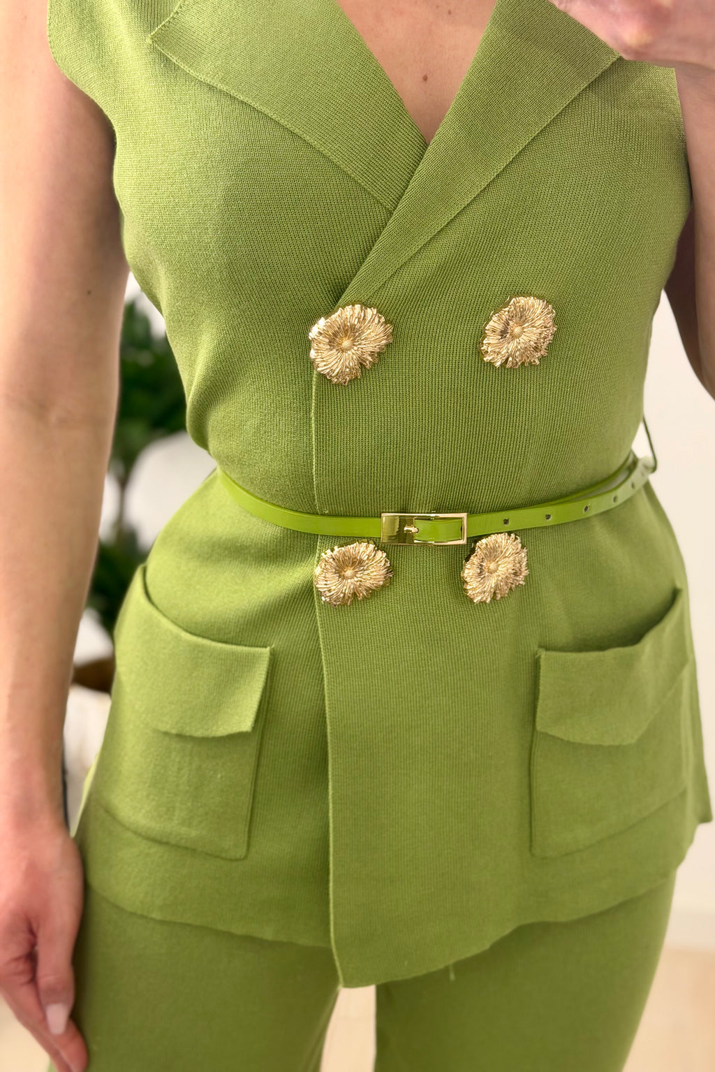 TRAJE DE PUNTO VERDE PISTACHO